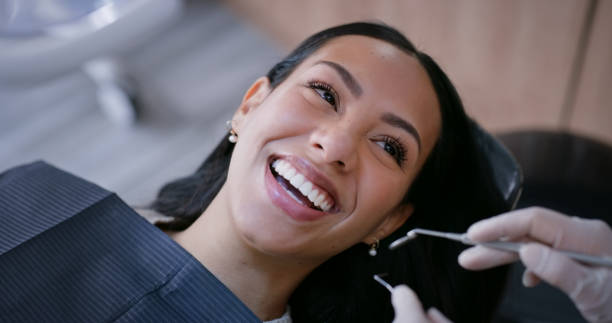 Best Root Canal Treatment  in Johnsburg, IL